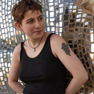 Meet your Posher, Jules